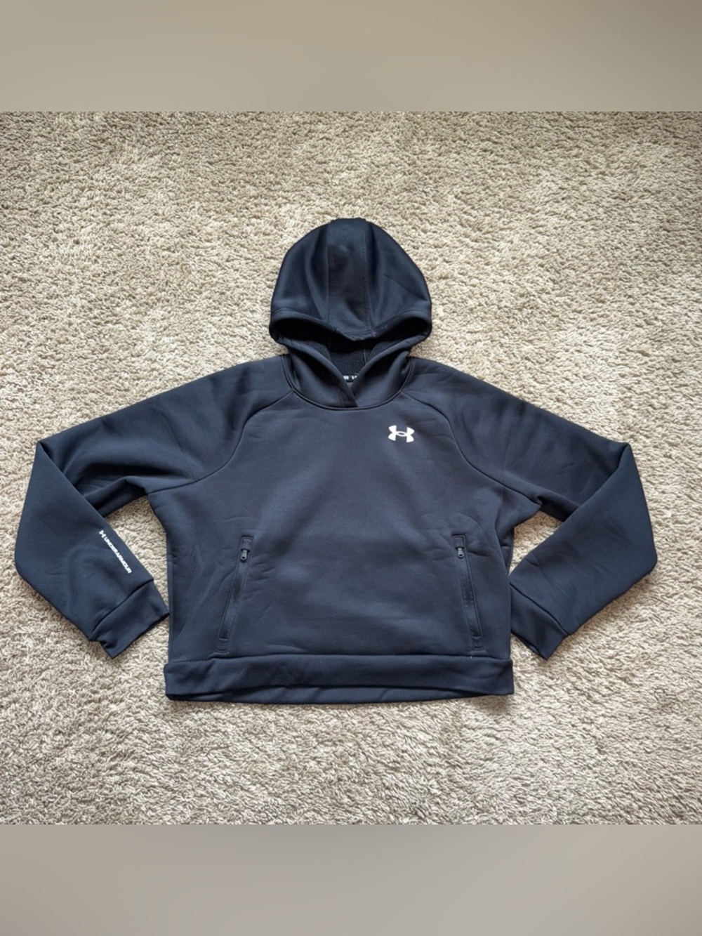 EUC GIRLS UNDER ARMOUR CROPPED HOODIE